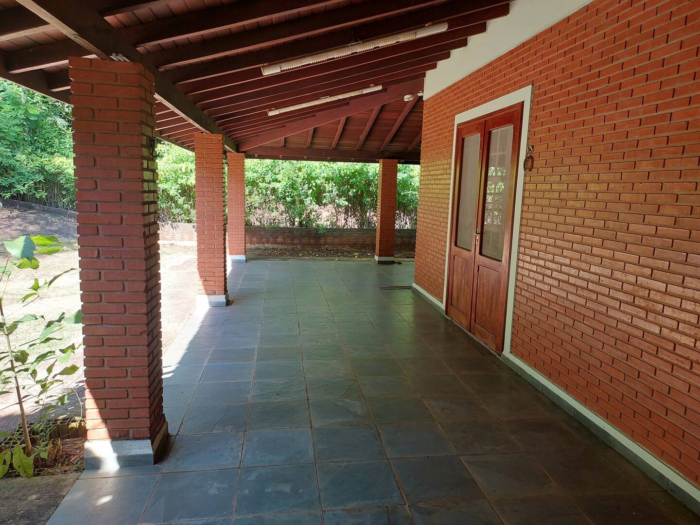 Casa à venda com 3 quartos, 213m² - Foto 4