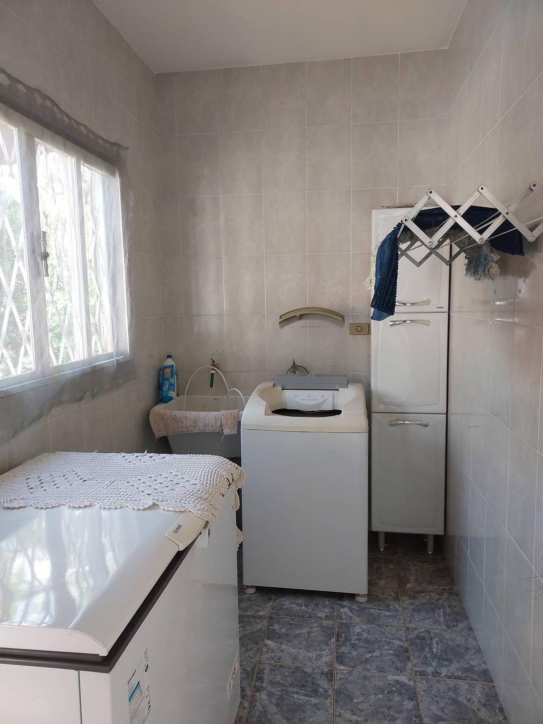 Casa à venda com 3 quartos, 213m² - Foto 10