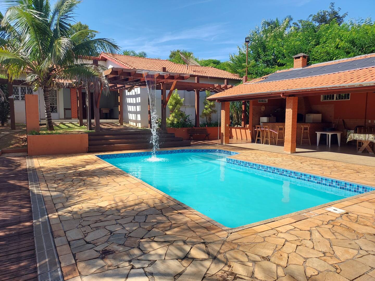 Casa à venda com 3 quartos, 213m² - Foto 30