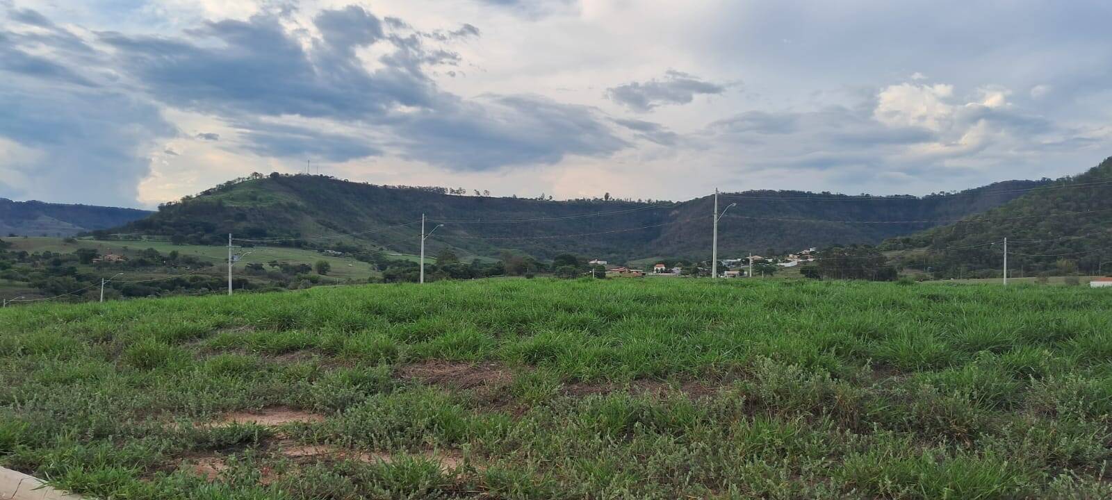 #TR747 - Terreno para Venda em São Pedro - SP