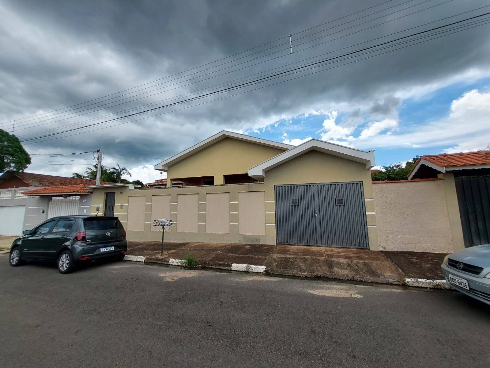 Casa, 3 quartos, 145 m² - Foto 1