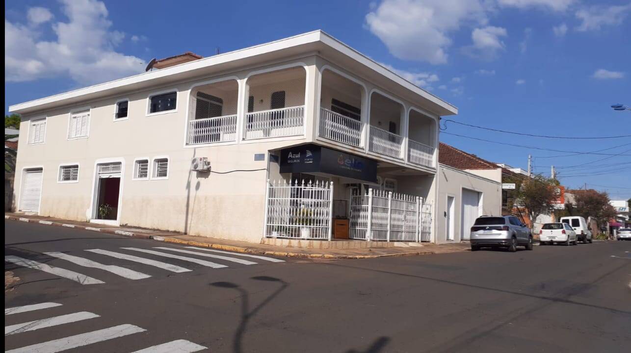 Sobrado à venda, 472m² - Foto 1