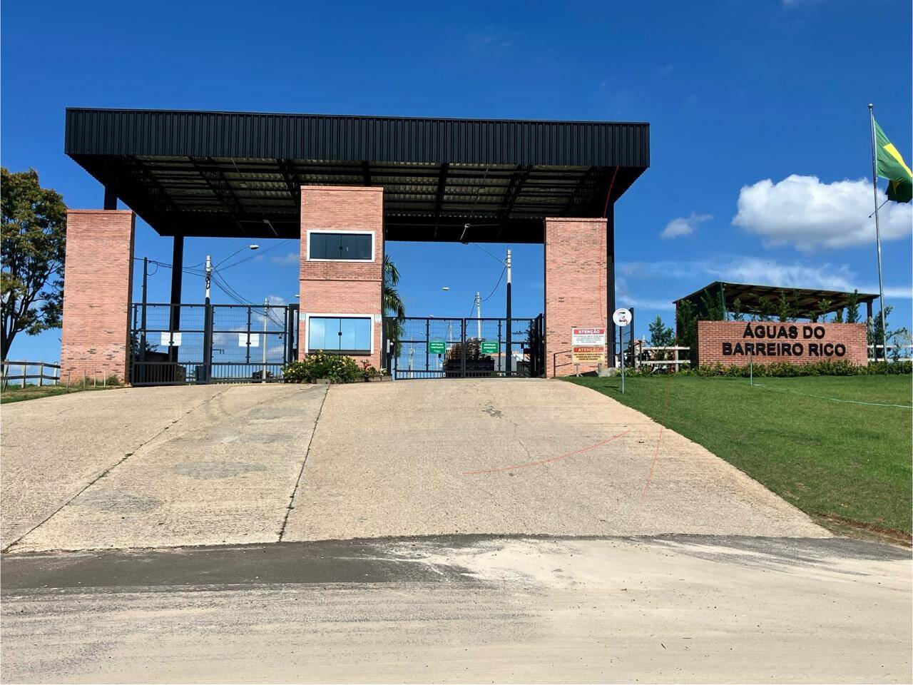 Terreno, 1000 m² - Foto 1