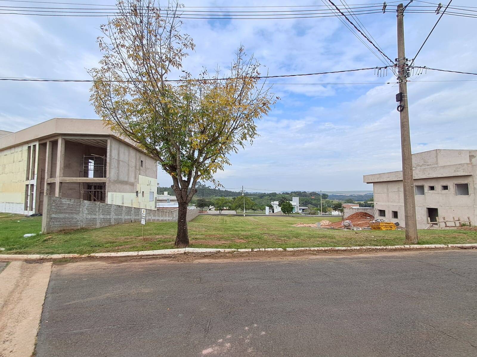 Terreno à venda, 449m² - Foto 1