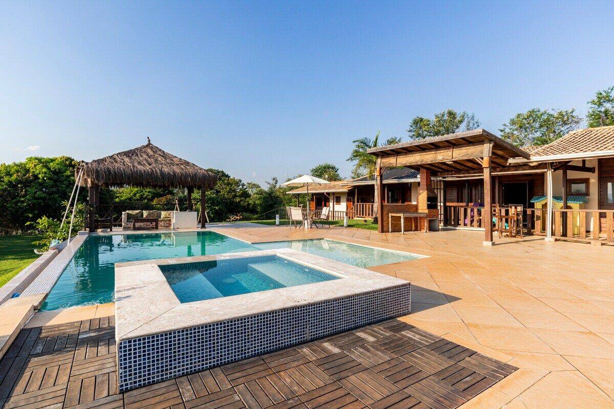 Sítio à venda com 6 quartos, 14m² - Foto 10