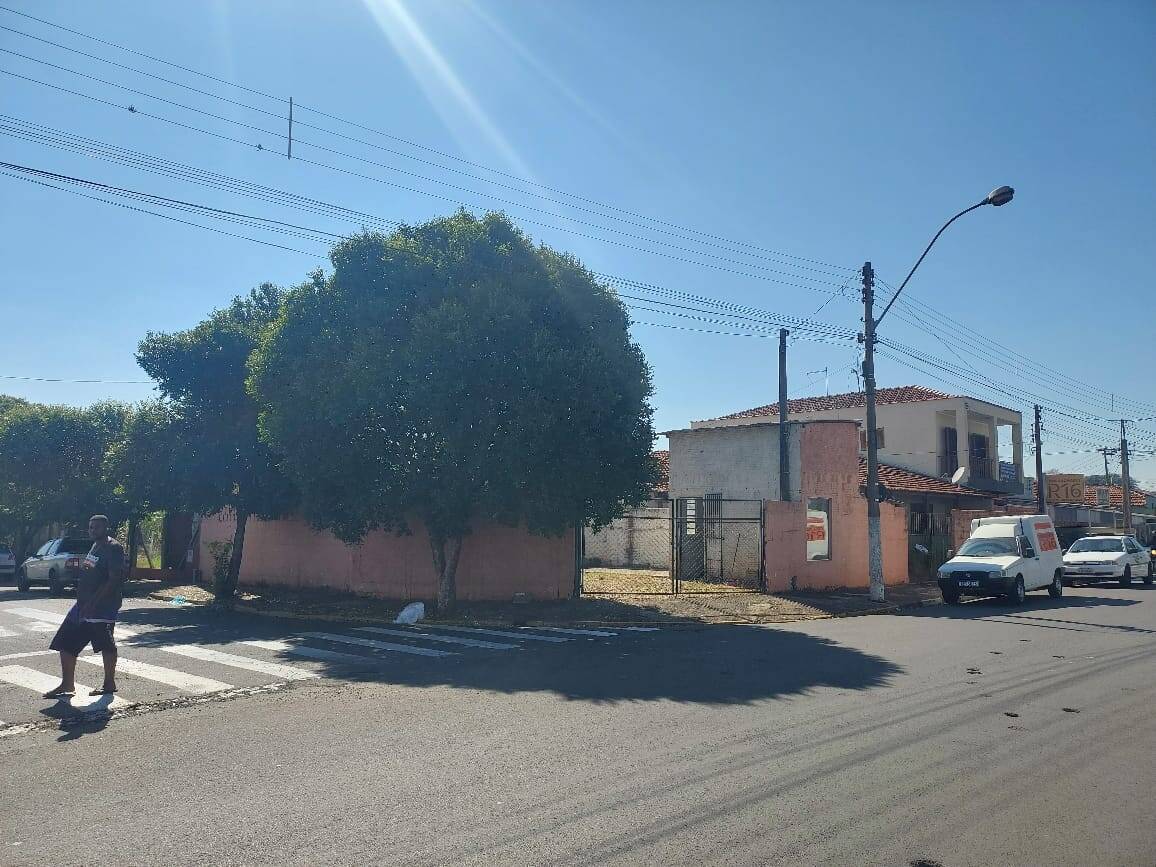 Prédio Inteiro à venda e aluguel, 332m² - Foto 1