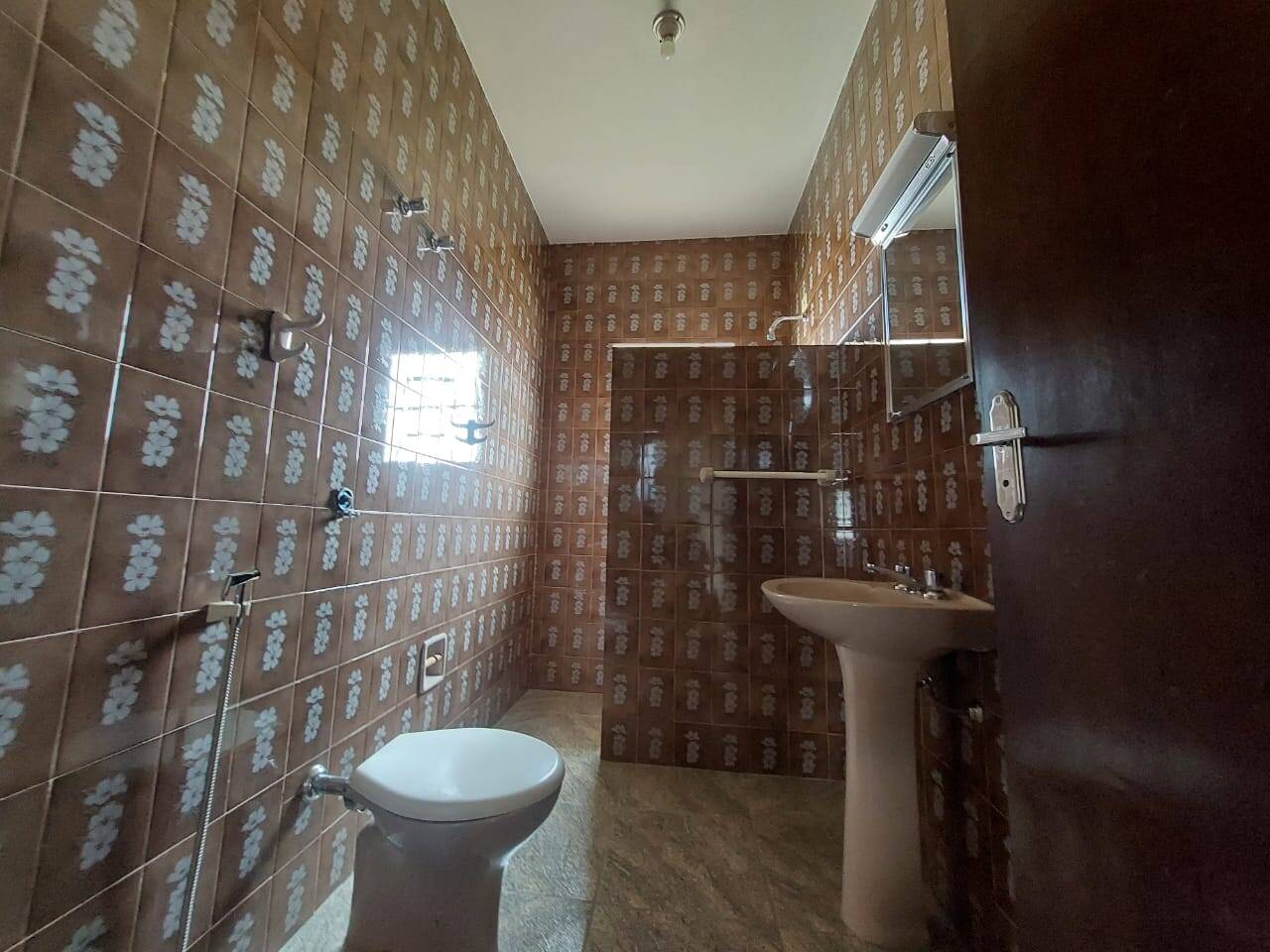 Casa à venda com 3 quartos, 514m² - Foto 9