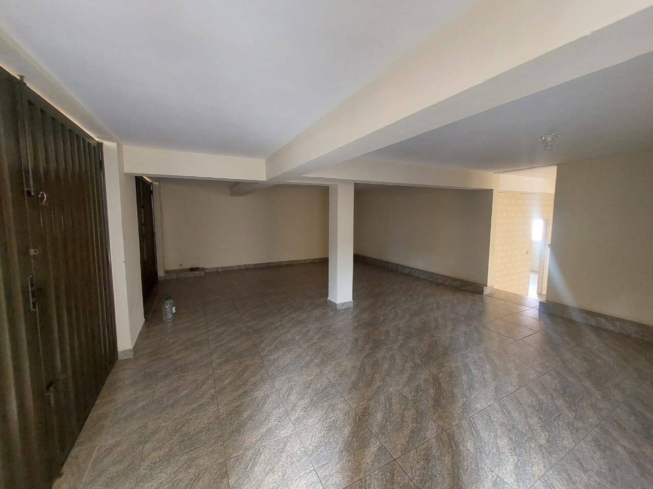 Casa à venda com 3 quartos, 514m² - Foto 3