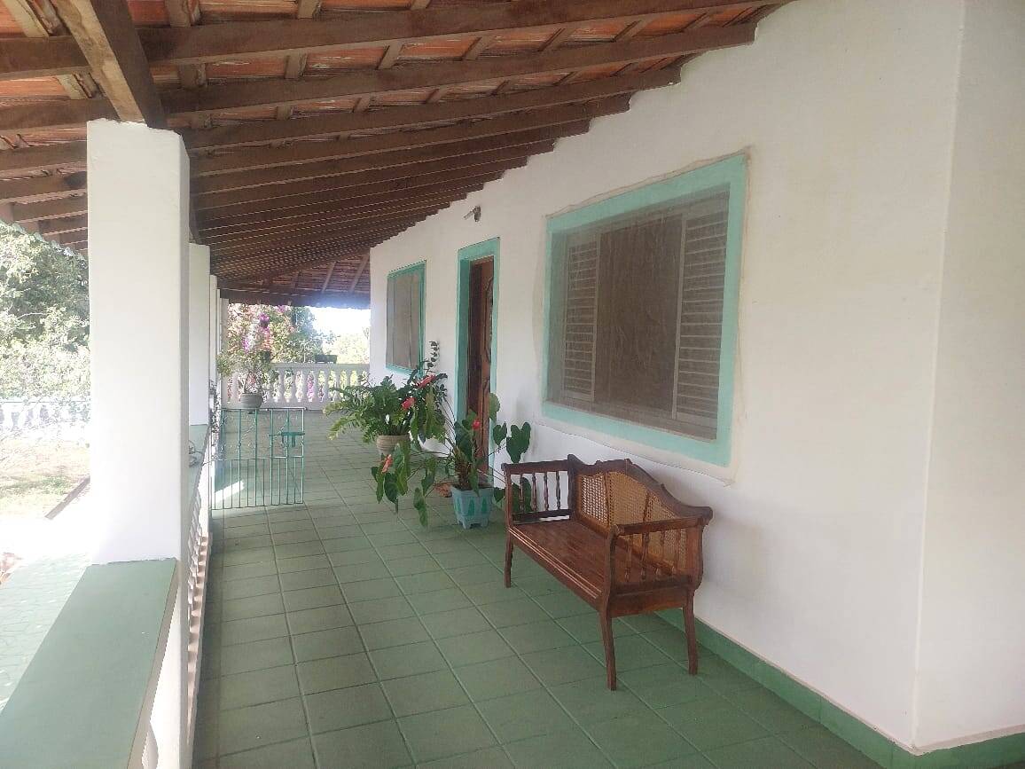 Casa à venda com 4 quartos, 402m² - Foto 2