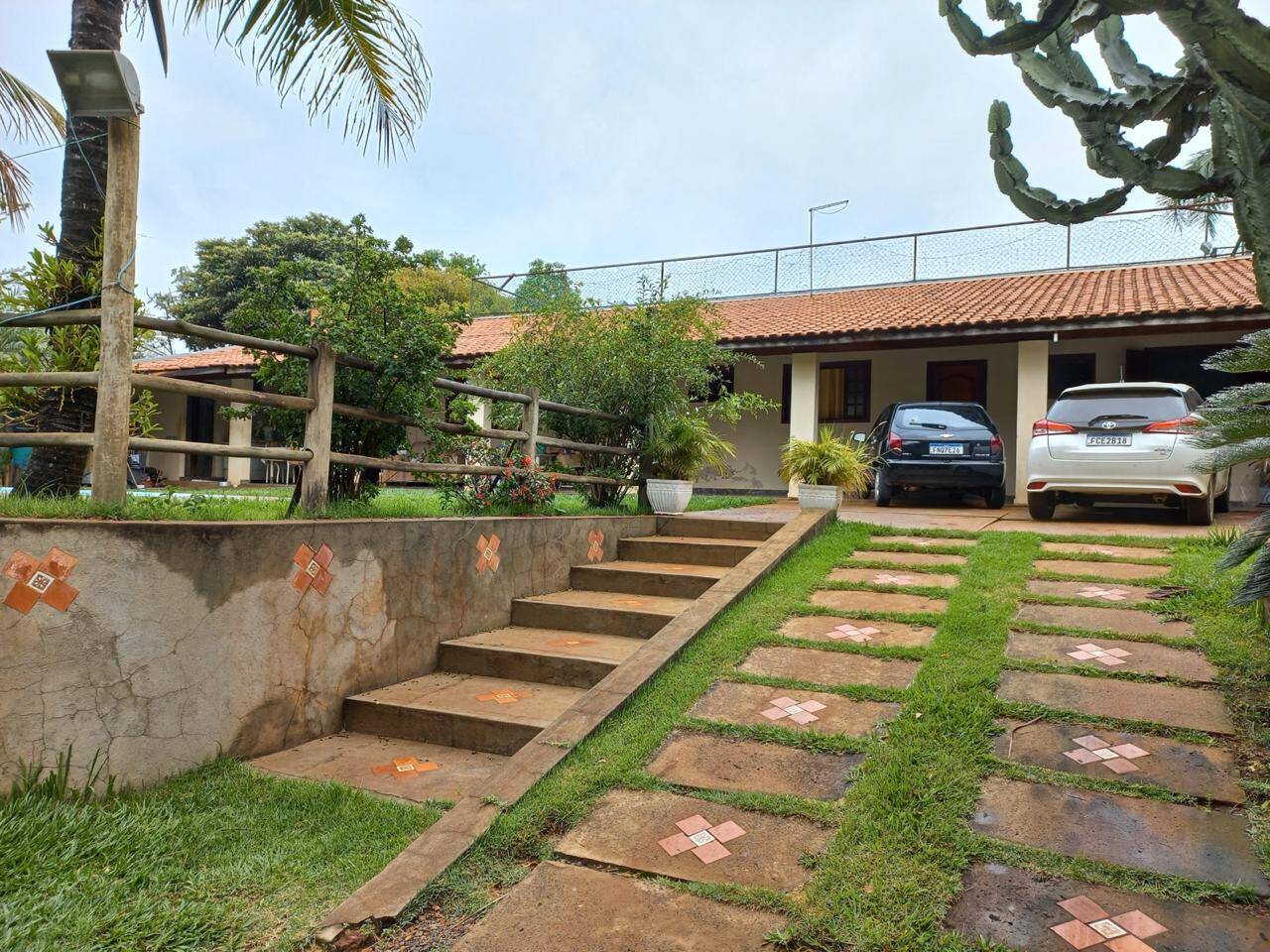 Casa, 2 quartos, 250 m² - Foto 1