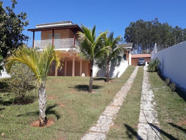 #CH 305 - Casa para Venda em São Pedro - SP
