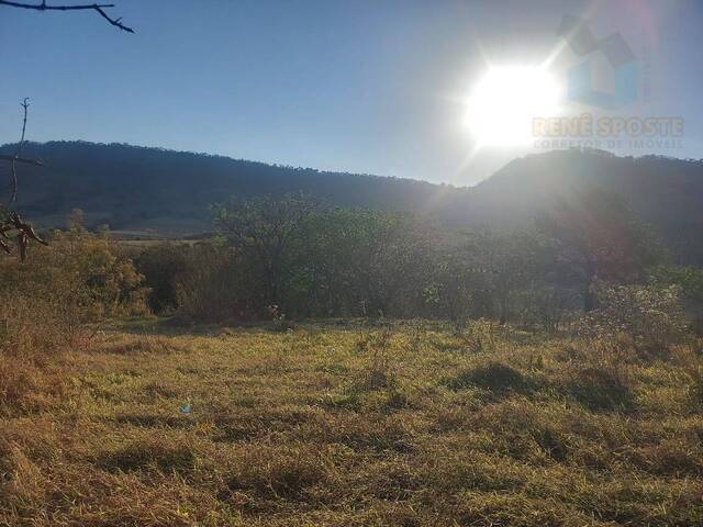 #TR930 - Terreno para Venda em São Pedro - SP