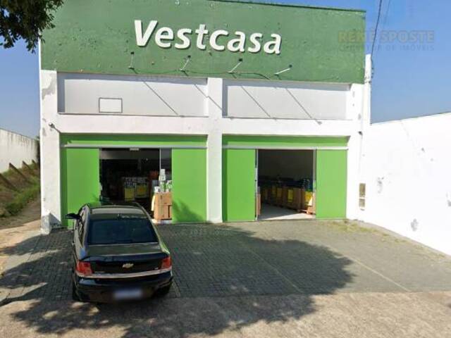 Locação em Santa Cruz - São Pedro