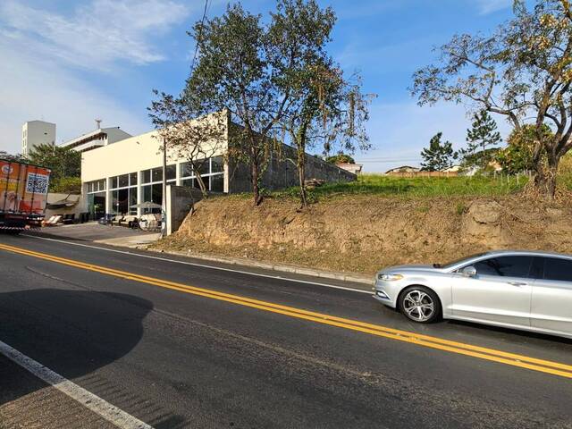 #TR954 - Terreno para Venda em Águas de São Pedro - SP - 3