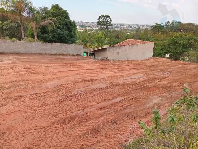 Venda em Colinas de São Pedro - São Pedro