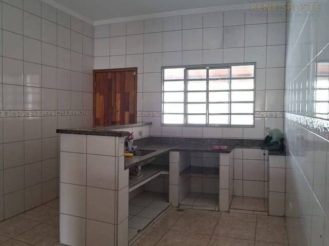 Casa para Venda em São Pedro - 4