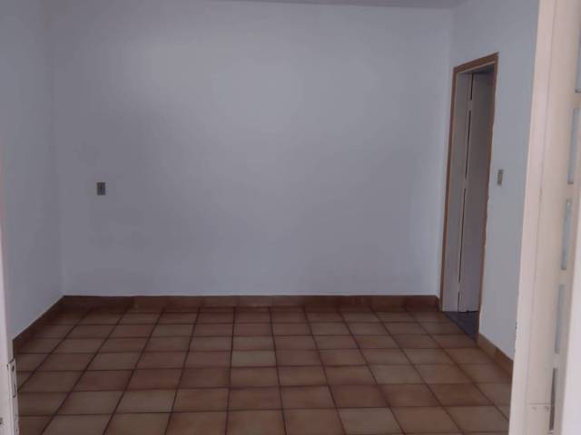 Casa para Venda em São Pedro - 5