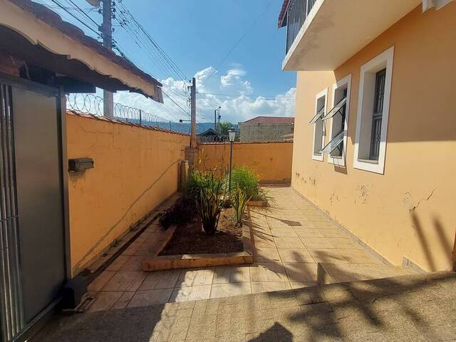 #SB1021 - Casa para Venda em São Pedro - SP - 2