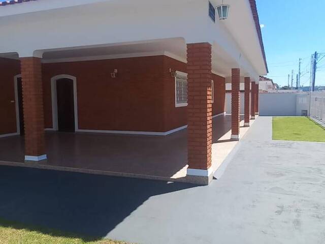 Casa para Venda em São Pedro - 3