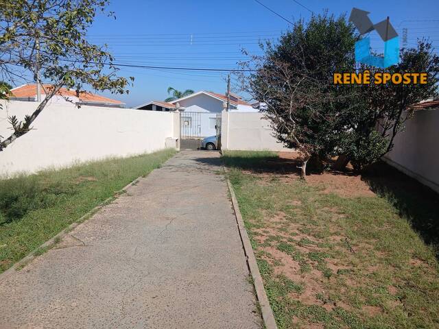 #ED 1052 - Casa para Venda em São Pedro - SP