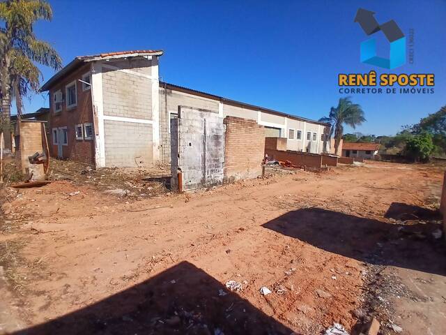 #GL 1077 - Sala para Venda em São Pedro - SP