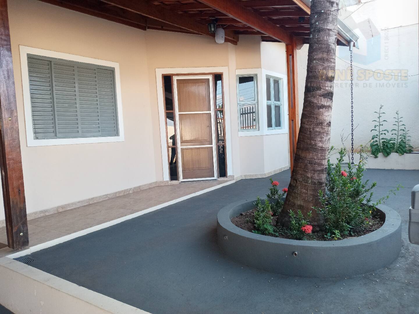 Casa, 3 quartos, 178 m² - Foto 1