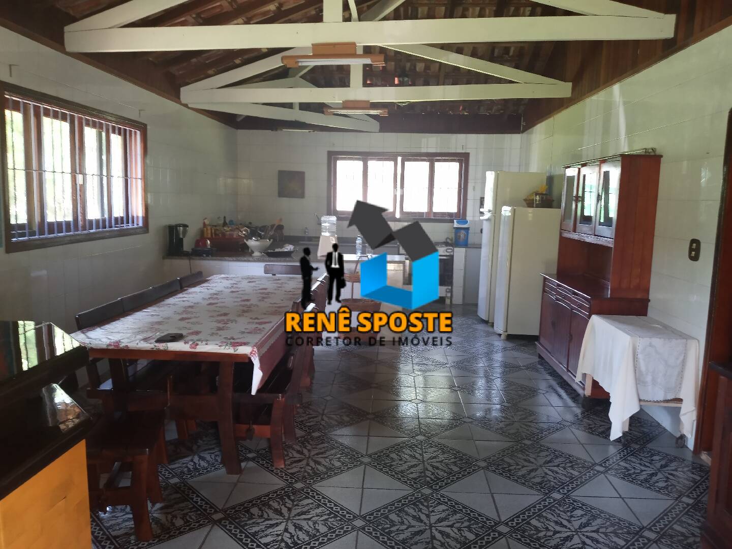 Chácara à venda com 8 quartos, 800m² - Foto 10