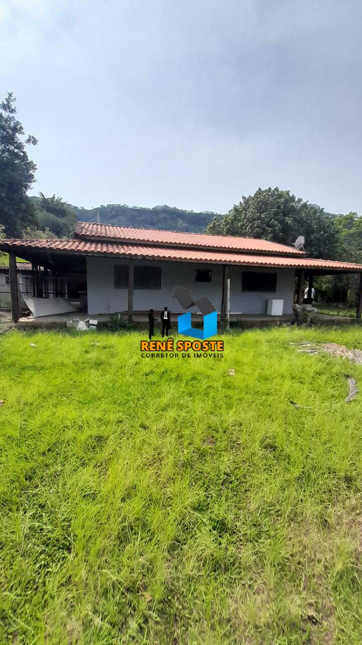 Chácara à venda com 2 quartos, 200m² - Foto 4