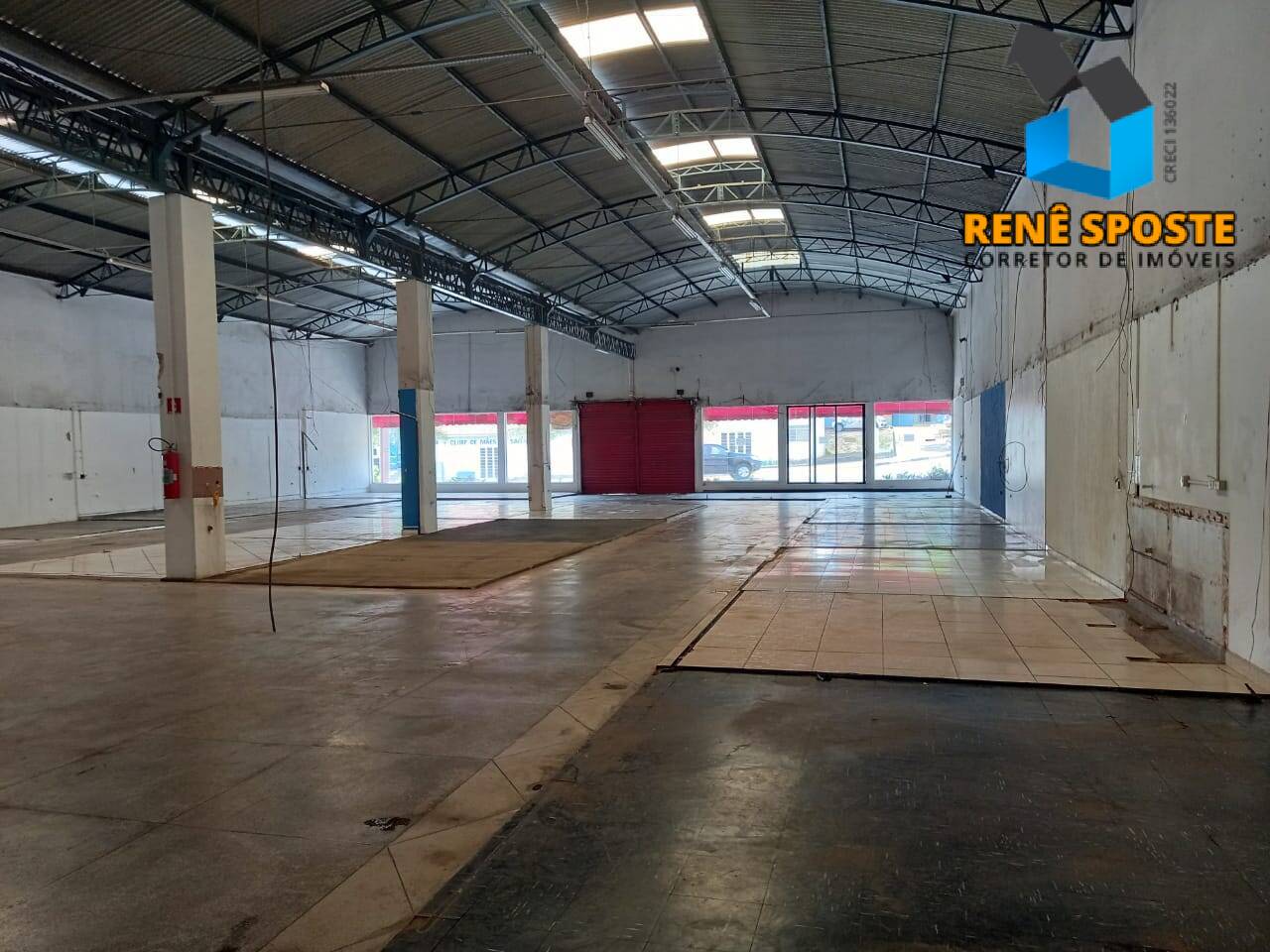 Prédio Inteiro, 820 m² - Foto 1