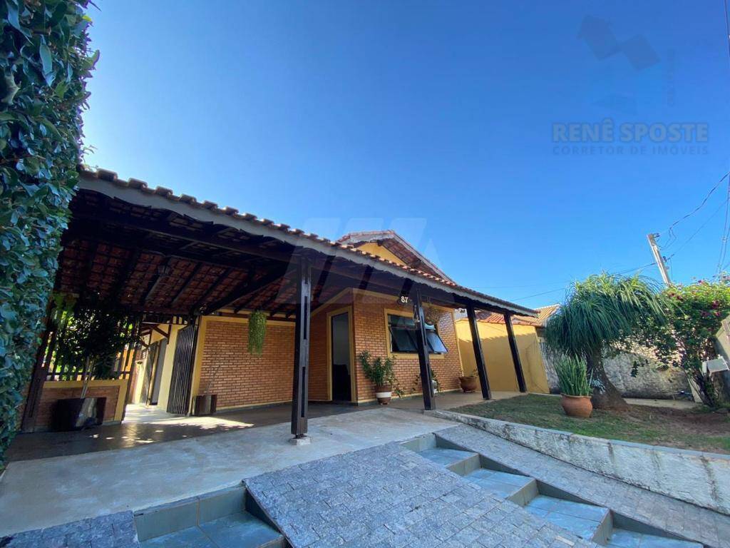 Casa, 3 quartos, 182 m² - Foto 1