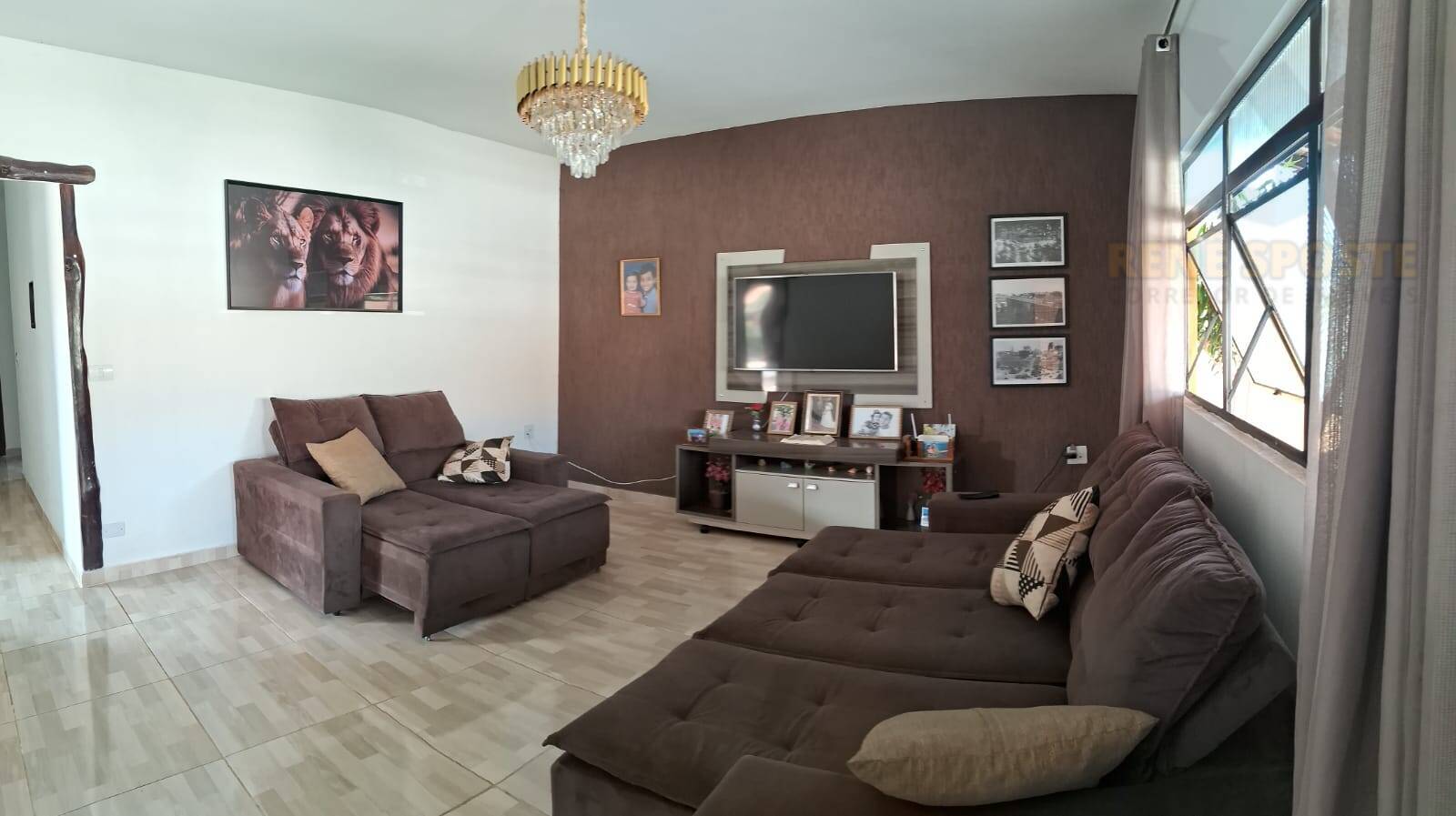 Casa, 3 quartos, 182 m² - Foto 2