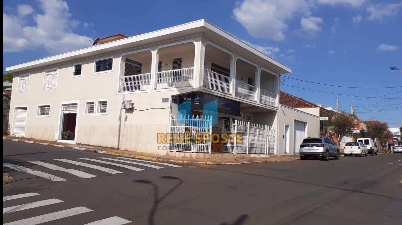 Sobrado, 472 m² - Foto 1