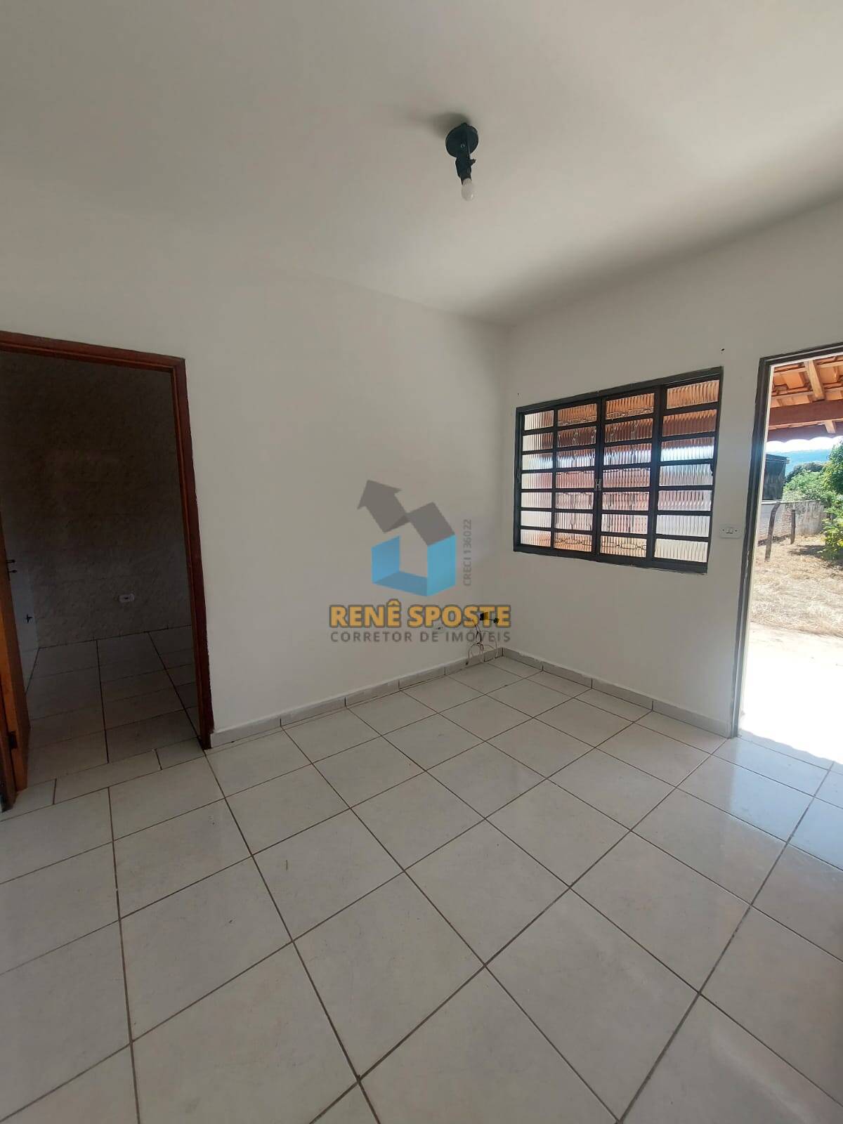 Casa à venda com 1 quarto, 330m² - Foto 5