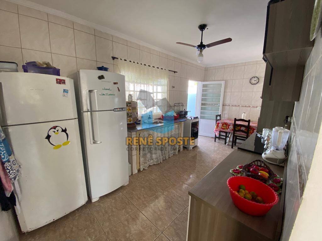 Casa, 2 quartos, 215 m² - Foto 4