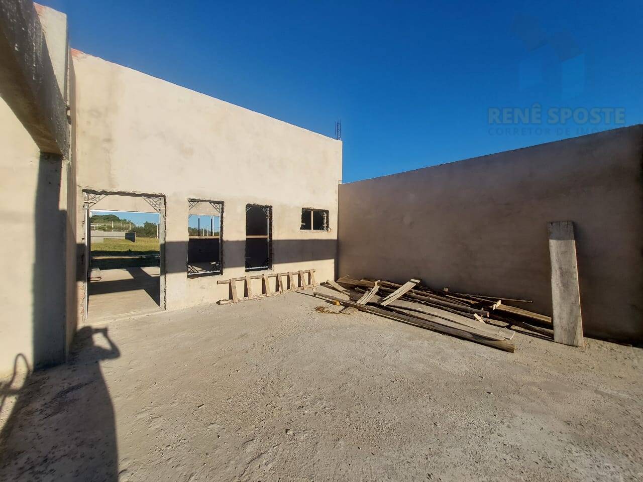 Casa, 2 quartos, 92 m² - Foto 1