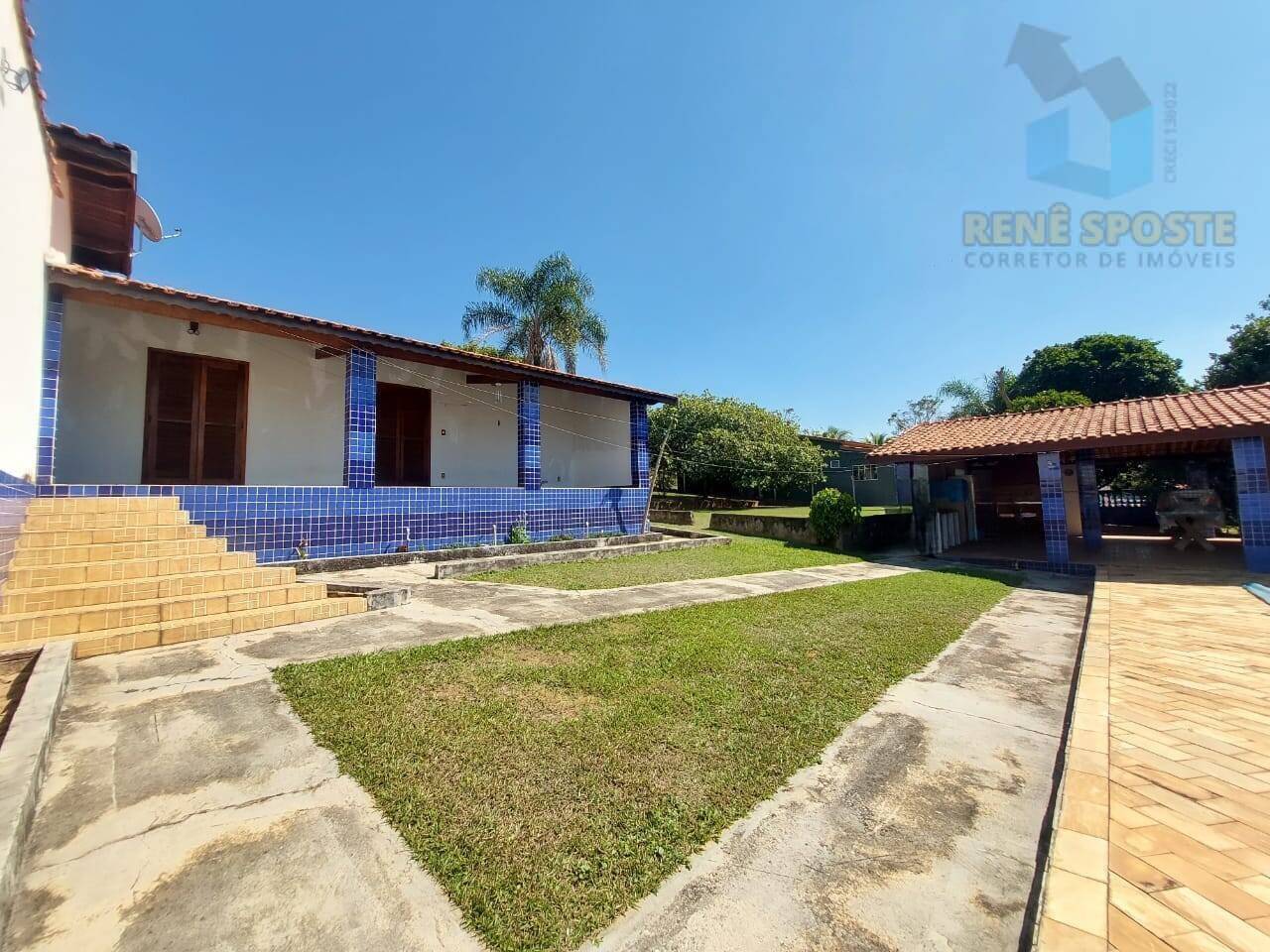 Casa, 2 quartos, 210 m² - Foto 1