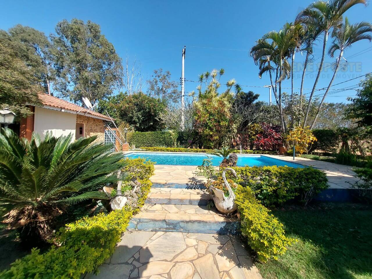 Casa, 4 quartos, 250 m² - Foto 25