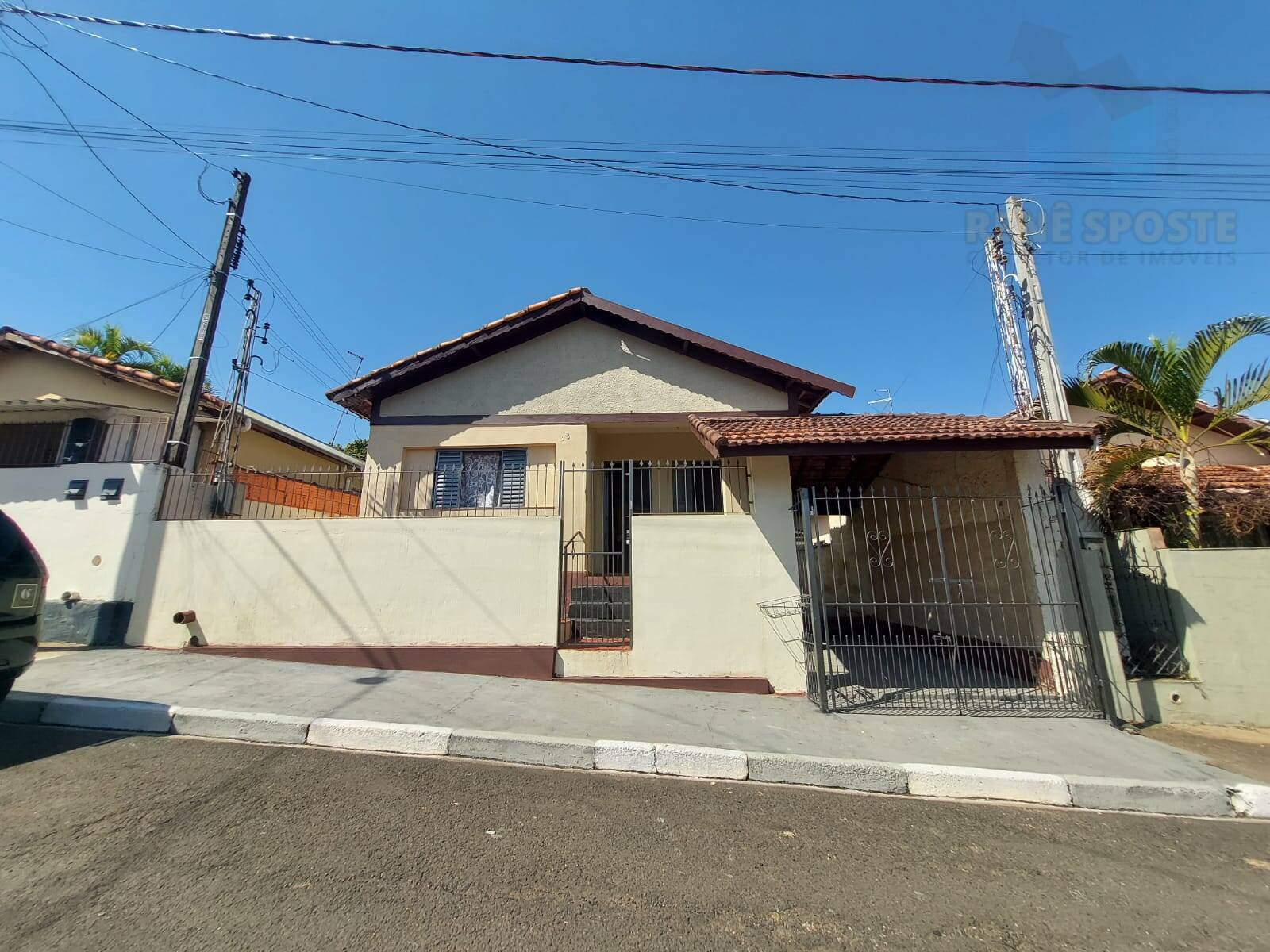 Casa, 2 quartos, 130 m² - Foto 1