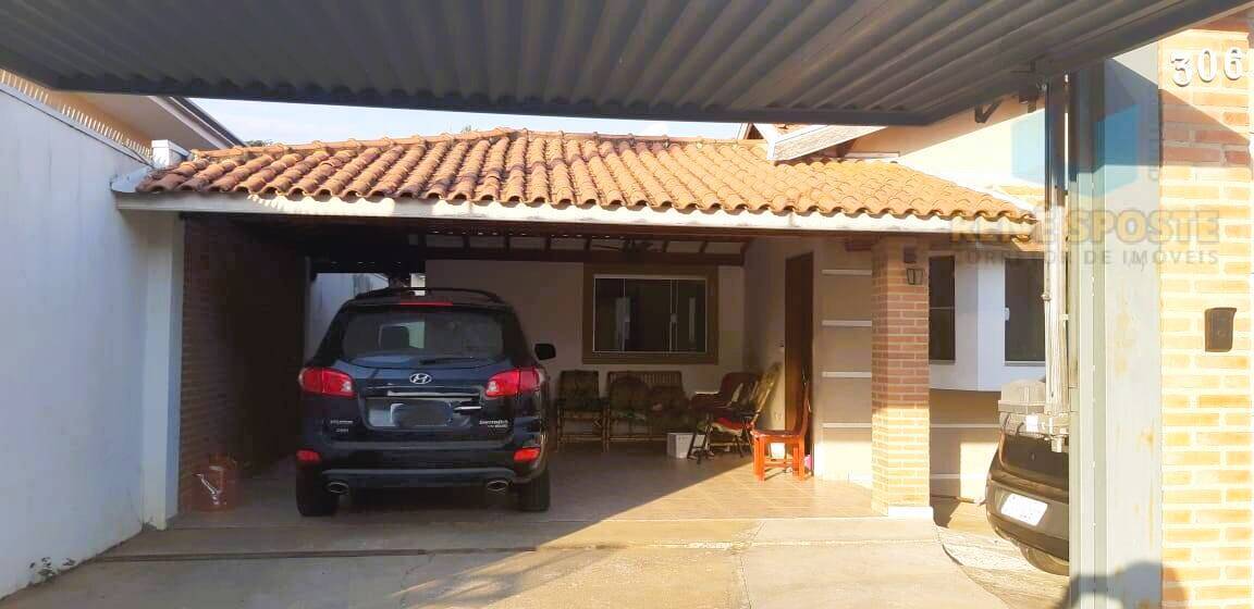 Casa, 3 quartos, 121 m² - Foto 1