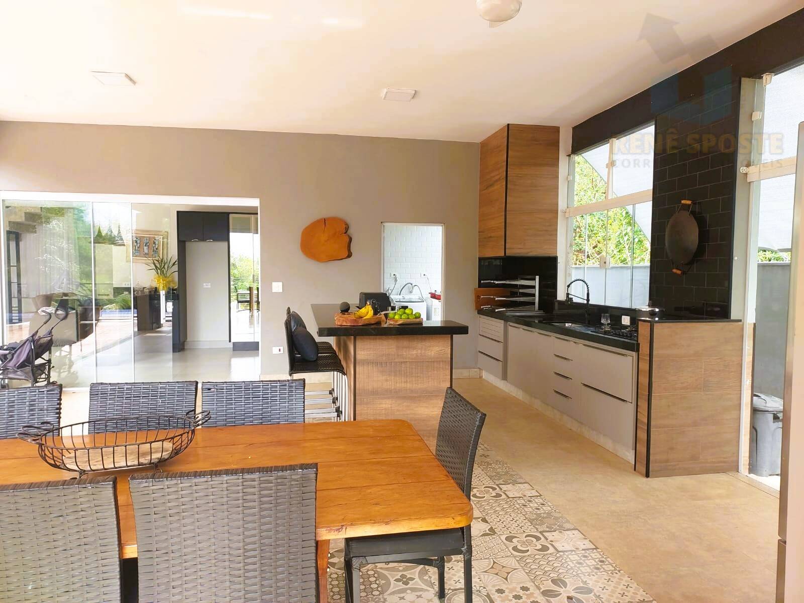 Casa, 4 quartos, 243 m² - Foto 22