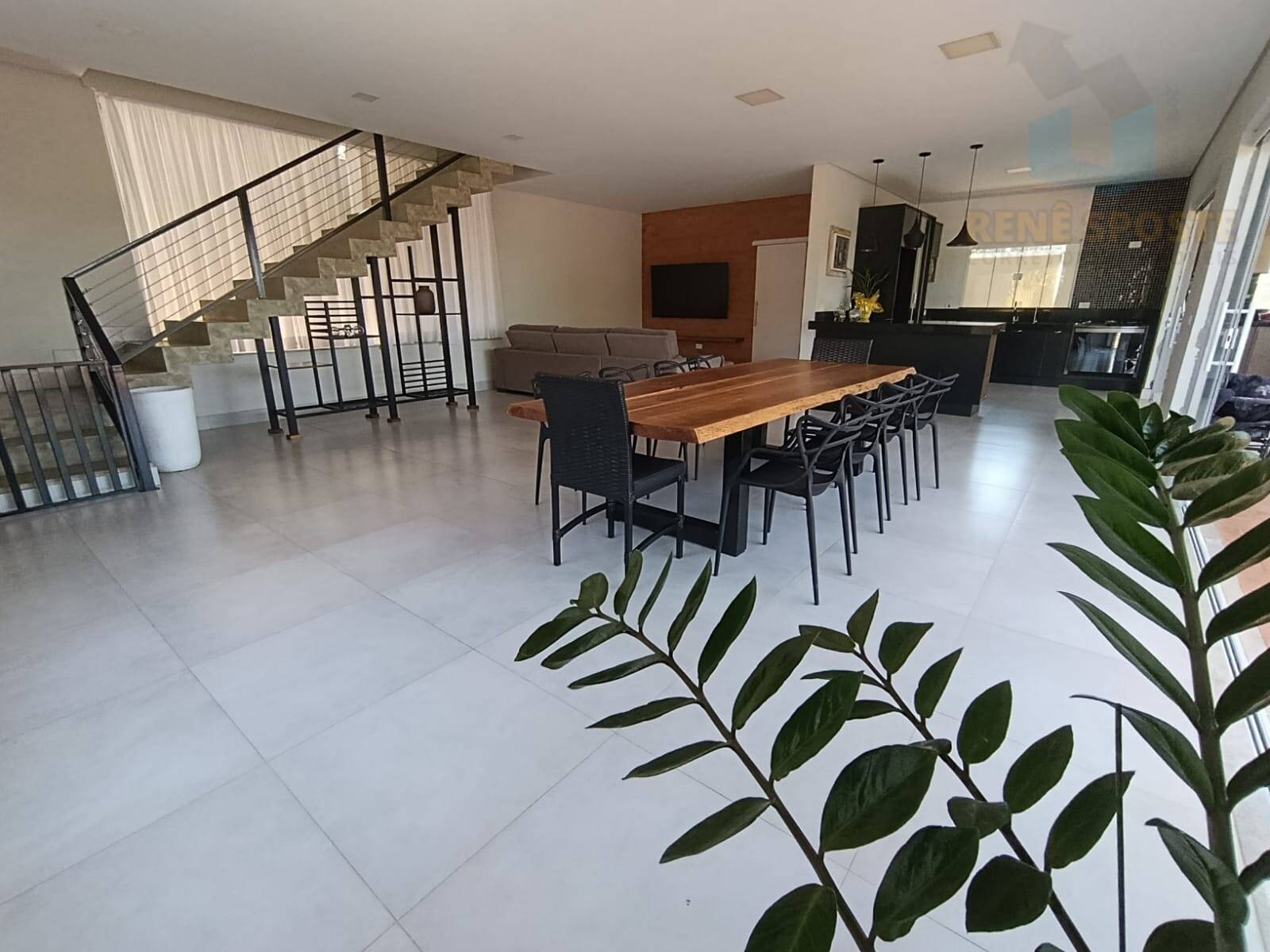 Casa, 4 quartos, 243 m² - Foto 17