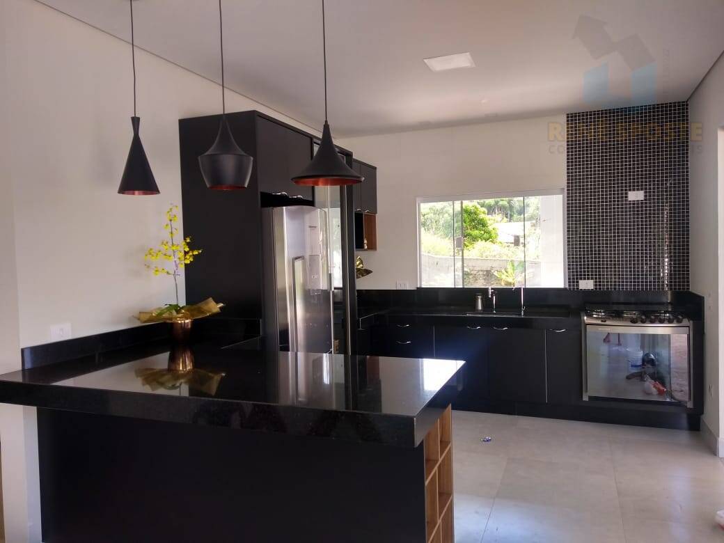 Casa, 4 quartos, 243 m² - Foto 14