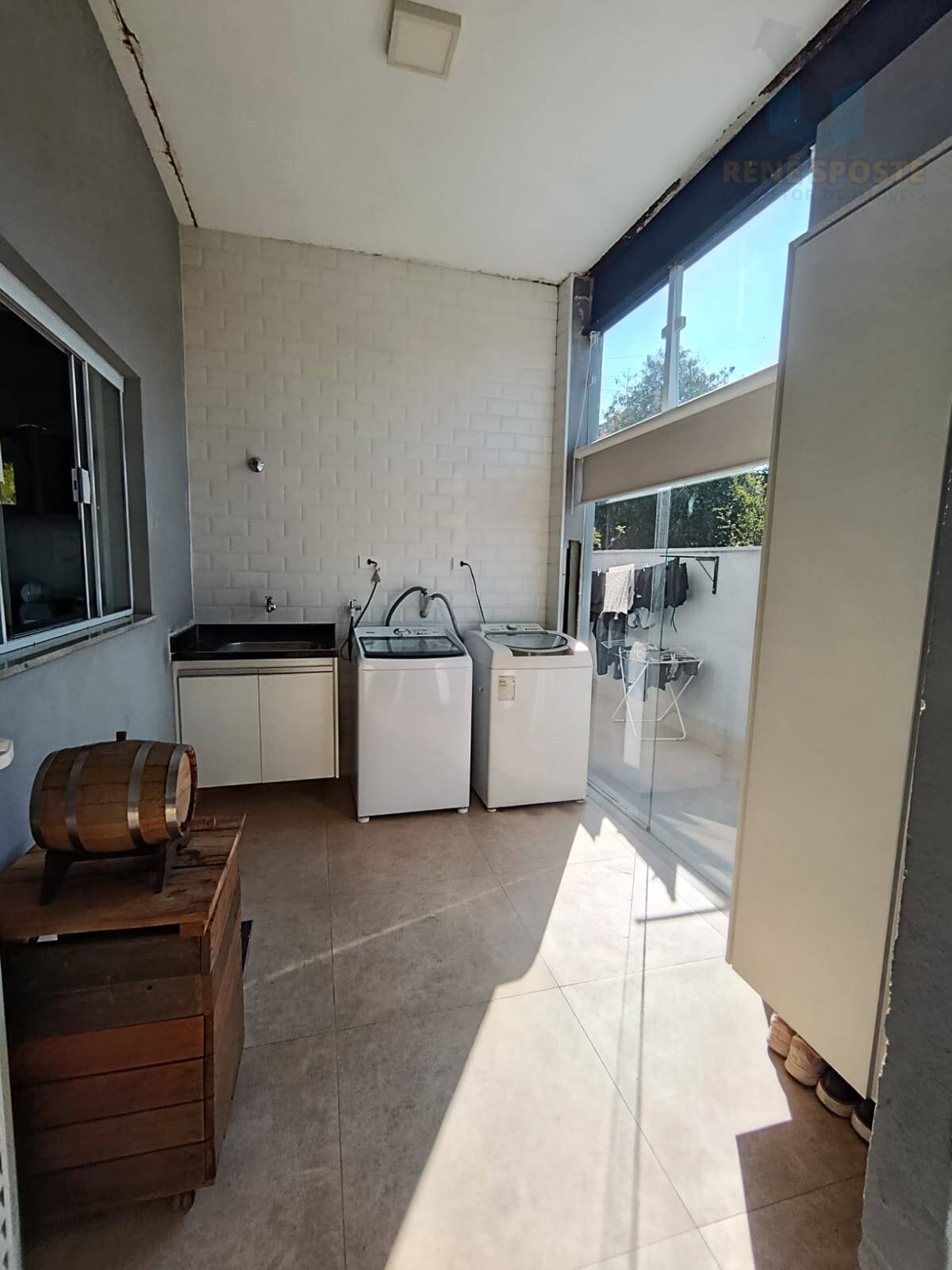 Casa, 4 quartos, 243 m² - Foto 21