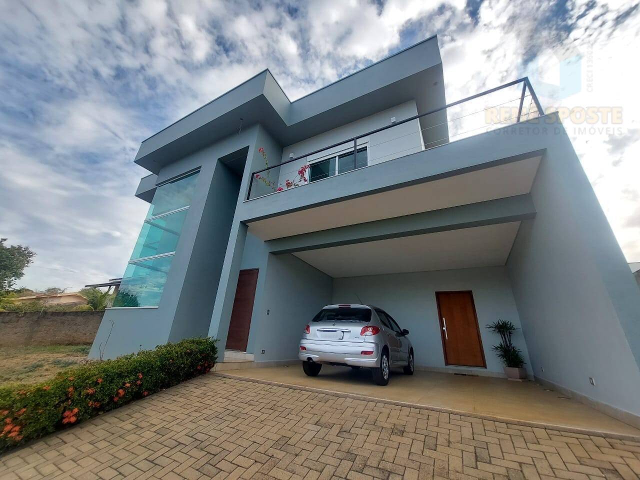 Sobrado, 4 quartos, 299 m² - Foto 1