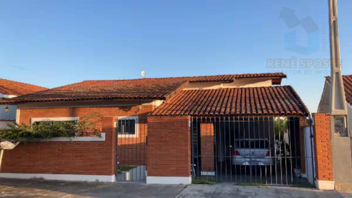 Casa, 4 quartos, 136 m² - Foto 2
