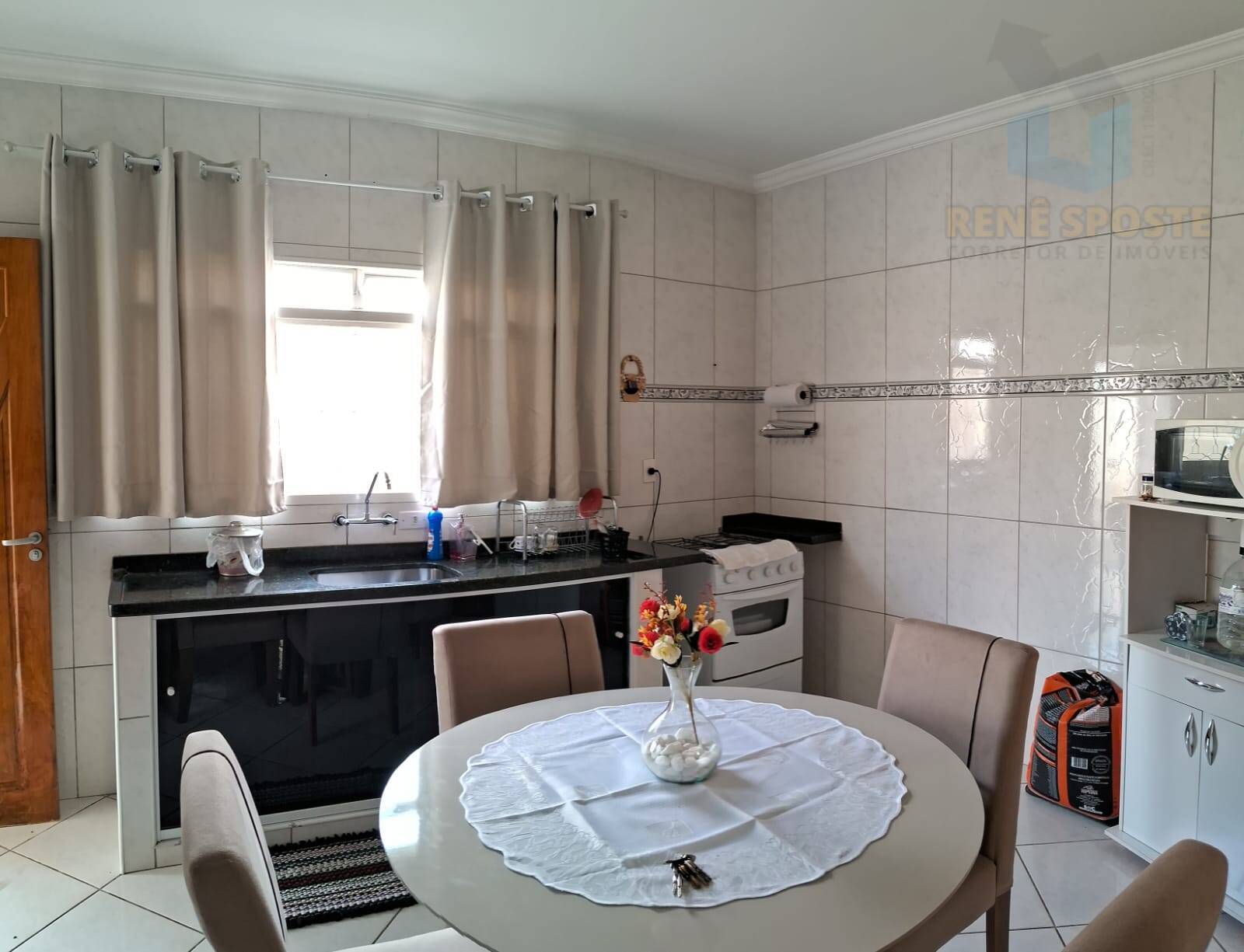 Casa, 2 quartos, 179 m² - Foto 12