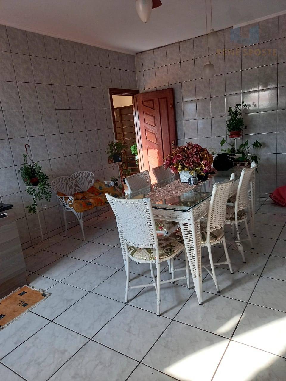 Casa, 3 quartos, 200 m² - Foto 8