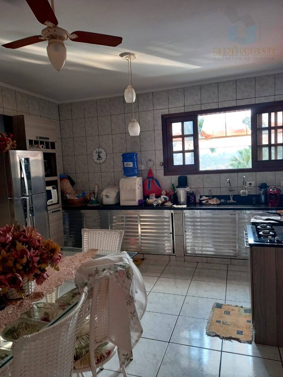 Casa, 3 quartos, 200 m² - Foto 9