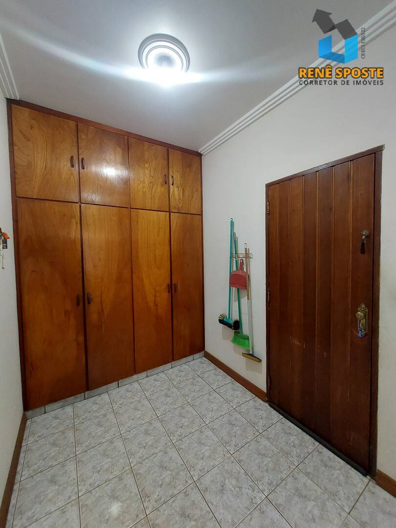 Casa, 5 quartos, 300 m² - Foto 14