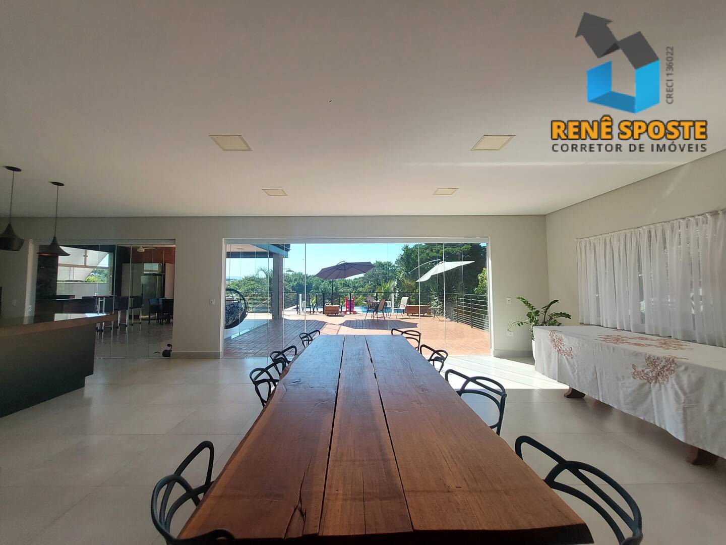 Casa, 4 quartos, 243 m² - Foto 29